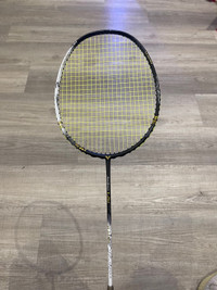 Auraspeed LJH badminton racket