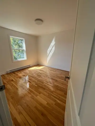 Apartment 5 ½ for rent in Lachine, 2d floor from July 1st, 2025