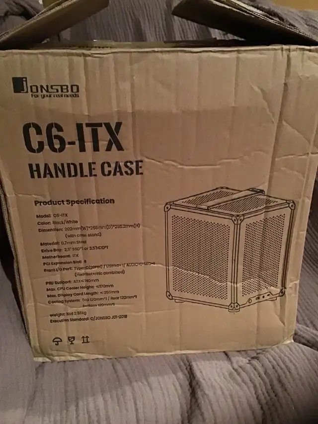  C6 – ITX handle case  (mini Dash ITXPC case) in Other in Markham / York Region - Image 4