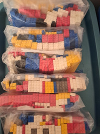 Lego lot de 500 briques 1x1, 1x2,  1x3,  1x4,  2x3