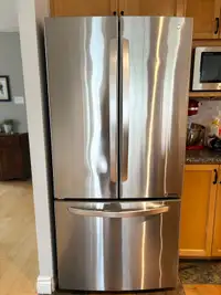 Réfrigérateur / fridge LG 33po -24 pc 