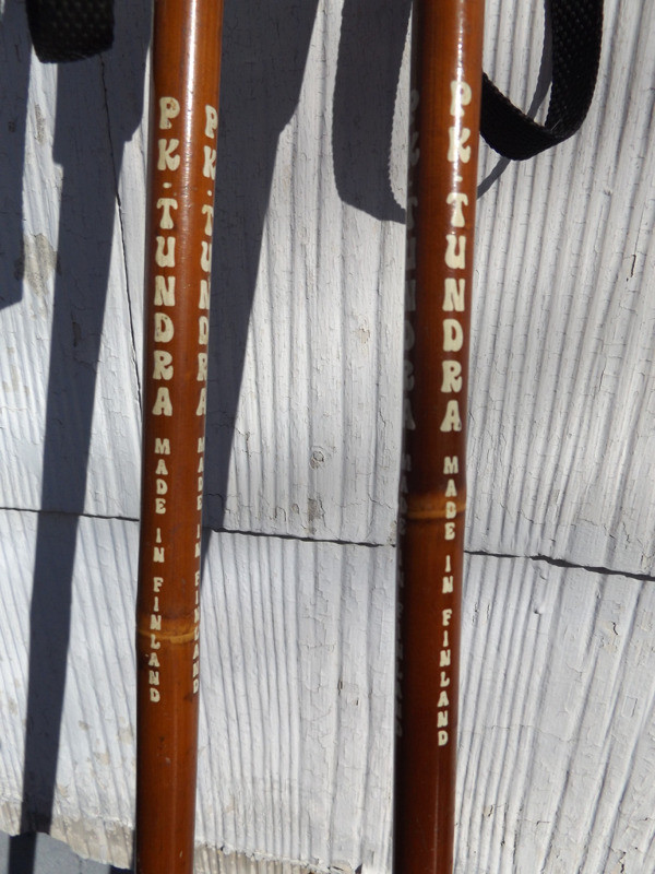 VINTAGE PAIR OF PK TUNDRA BAMBOO SKI POLES 49" w/ WRIST STRAPS in Ski in Oakville / Halton Region - Image 4