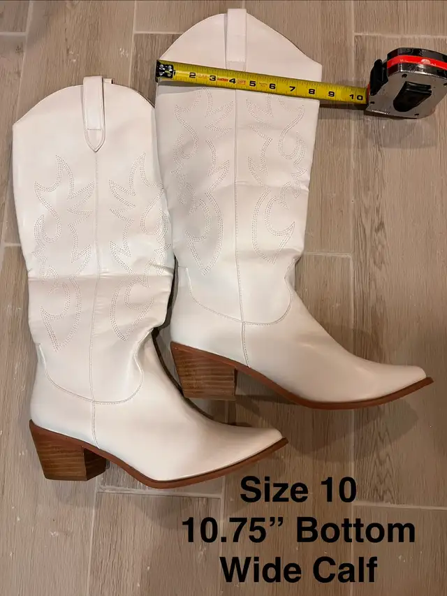 Brand NEW Women Boots — Cowboy Western Fringe Crocodile Heels in Women's - Shoes in City of Toronto - Image 4