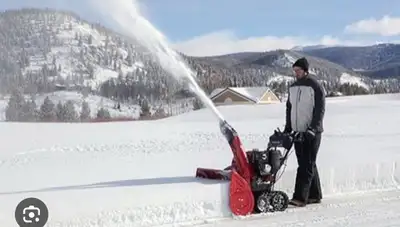 Snow removal labourers needed for busy snow removal company. Approx. 100 hrs per month. Salary or ho...