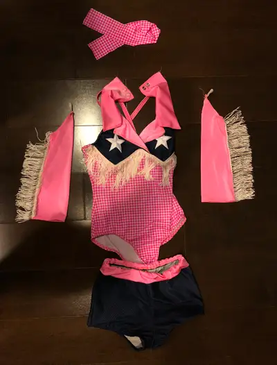 Cowgirl Costume - Child Small Age 5-7 (Halloween or Dance), View more