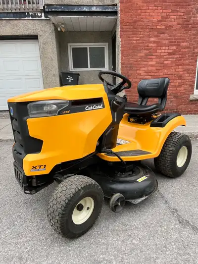 2020 Cub Cadet XT1 Riding Lawn tractor. , View more