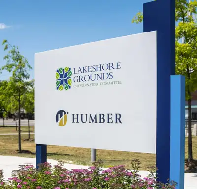 ***Humber Students Room Rental * walk 5 mins down the street