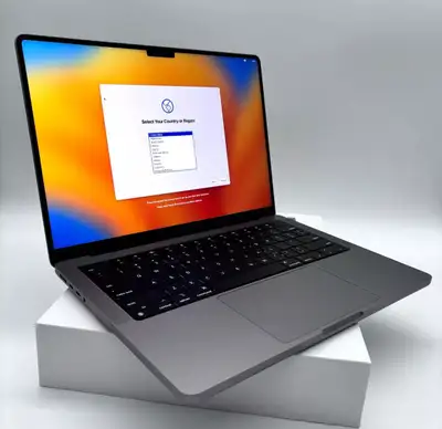 MINT 14” MacBook [M2 Pro] 16GB RAM / 512GB SSD & 98% Battery, View more