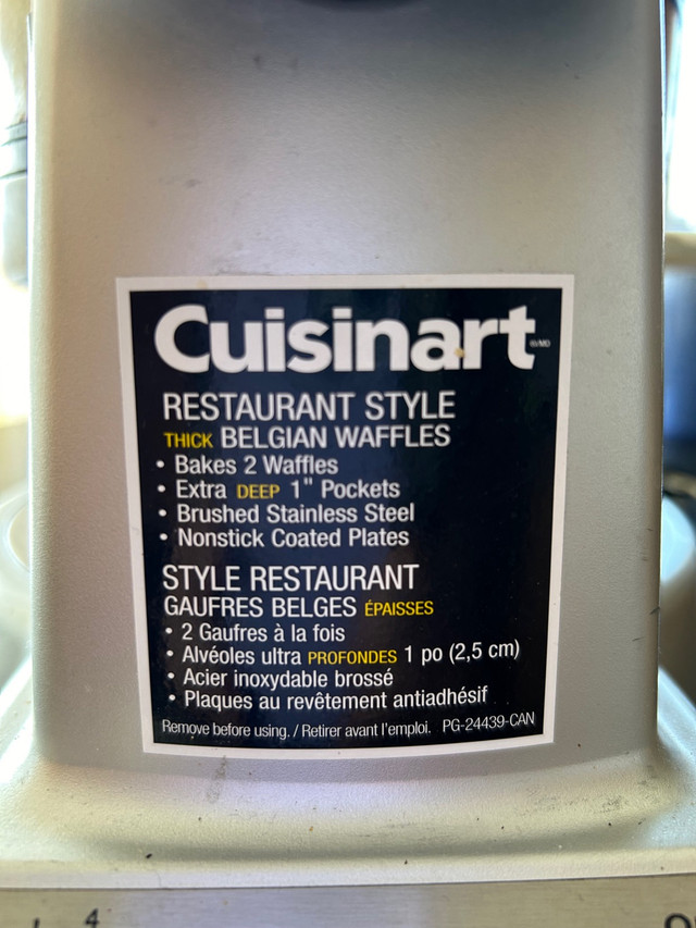 CUISINART RESTAURANT STYLE WAFFLE MAKER in Toasters & Toaster Ovens in Mississauga / Peel Region - Image 2