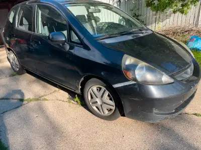 2007 Honda Fit still running safely. Roomy, cheap on gas and dependable. 297 000 km. Has had regular...