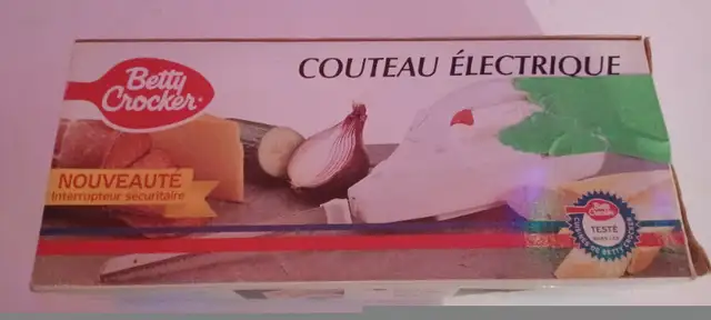 Couteau a viande électrique in Other in Sherbrooke - Image 3