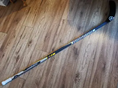 Warrior Dynasty HD5C Intermediate hockey stick, View more