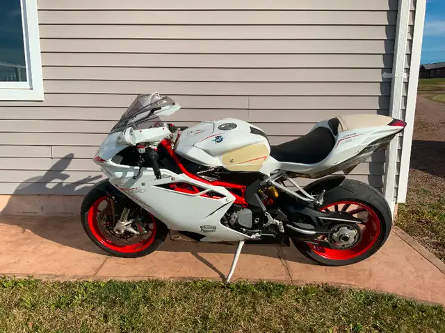 Motorcycle in Sport Bikes in Charlottetown - Image 6