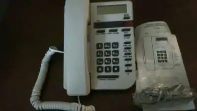 Home phone caller ID -NEW white/off-white table or wall, View more