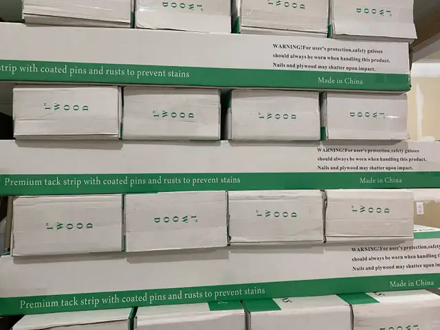 Tack Strip62864365161987122
