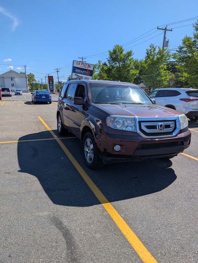 Honda Pilot EX 2011 à vendre pour pièces
