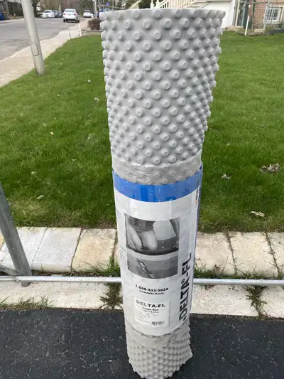 Membrane gris pour sous sol ou autres état neuf, View more