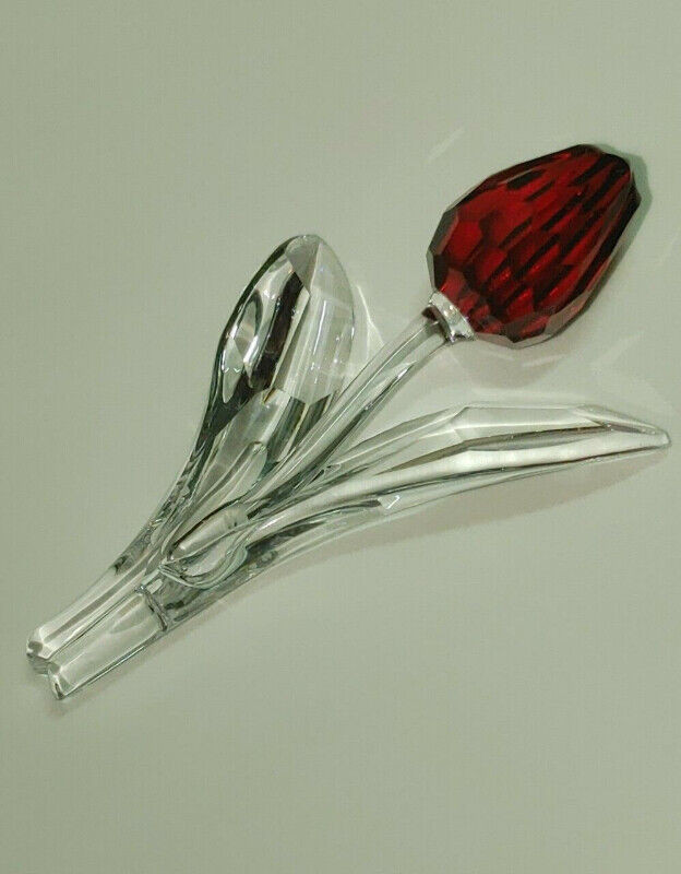 SWAROVSKI Crystal RED TULIP in Arts & Collectibles in Thunder Bay - Image 2