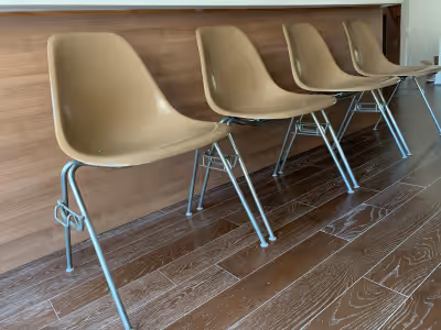 Herman Miller Chairs x4 Great condition $250- each $950- set of four Pick up in Toronto Beaches area