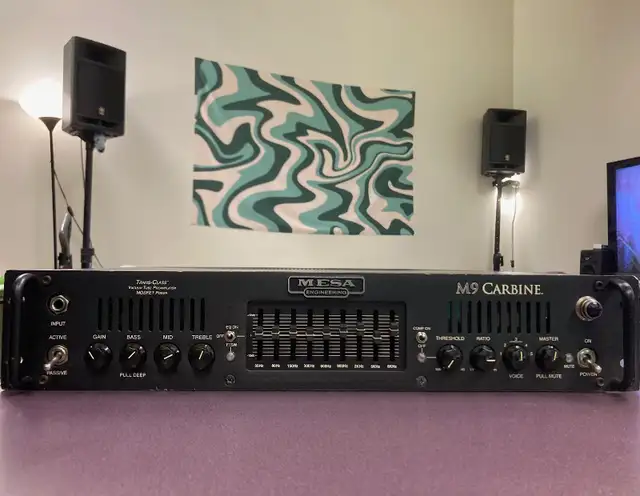 Mesa Boogie M9 Carbine Bass Amp in Amps & Pedals in Oakville / Halton Region - Image 2