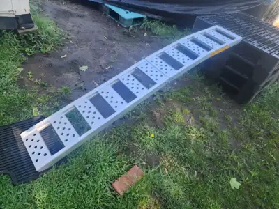 PRIME1 Aluminum Bi-Folding Arched Loading Ramp Adjustable Strap, View more