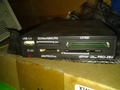 PRO-28U EXternal Card Reader USB 2.0 20 UNITS 900+pc MAC laptops, View more