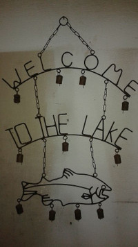 1 of a kind welcome to the lake sign/ wind chime