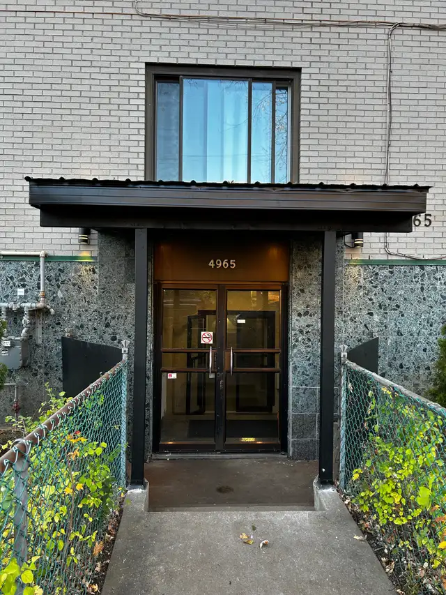 Spacieux 4 et 1/2, Snowdon, DECEMBRE in Long Term Rentals in City of Montréal - Image 10