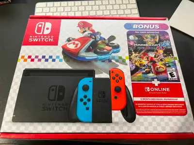 Nintendo Switch Mario Kart 8 Deluxe Bundle, View more