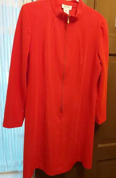 New-Size 16- Elegant Front Zipper Red Dress- Valentines, View more
