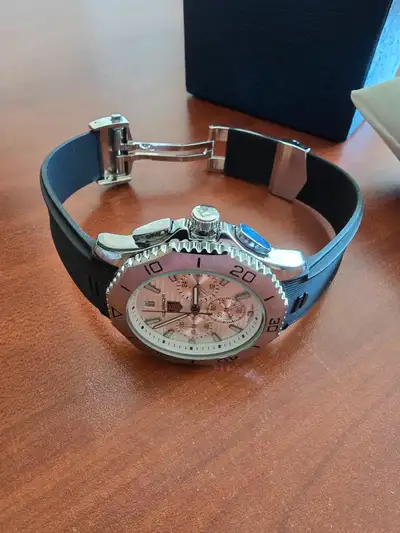 White dial men's watch, View more