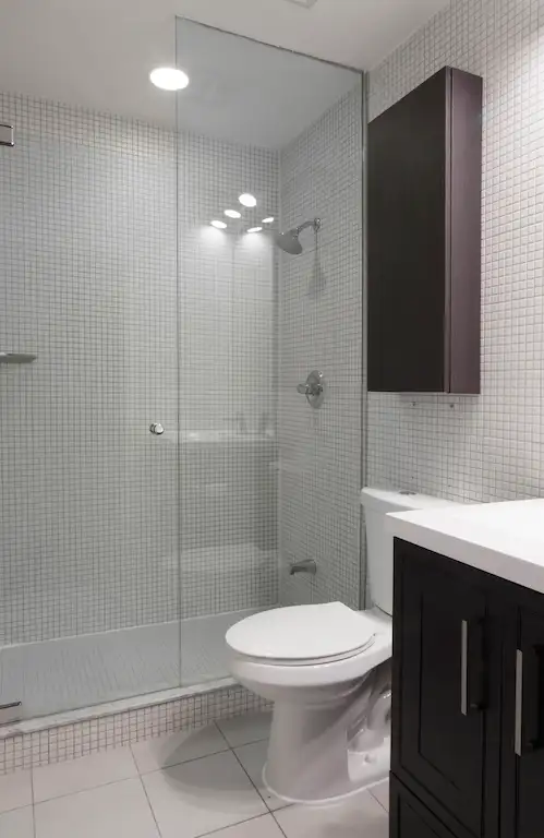 8 Colborne Street - 1 bd/1bth luxury property - Investor Dream!