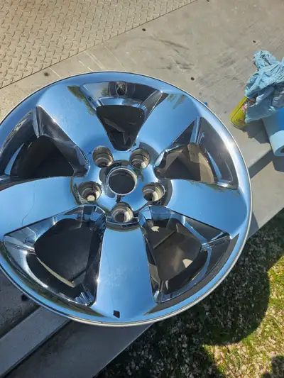 Have 4 dodge ram 1500 stock rims from a 2018. There are 5 bolt. Few nicks but clean up really nice....