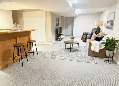 Very Spacious Fully Furnished One Bedroom alongwith an additional Den, Living room with kitchen, 1 f...