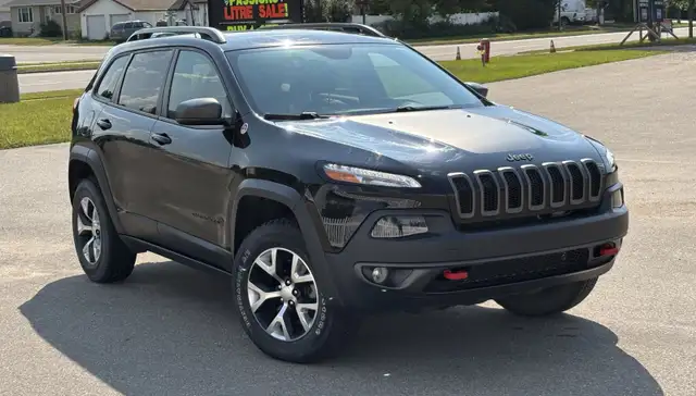 2018 Jeep Cherokee Trailhawk L Plus 4x4 – 55,563 km – 1 Owner, T