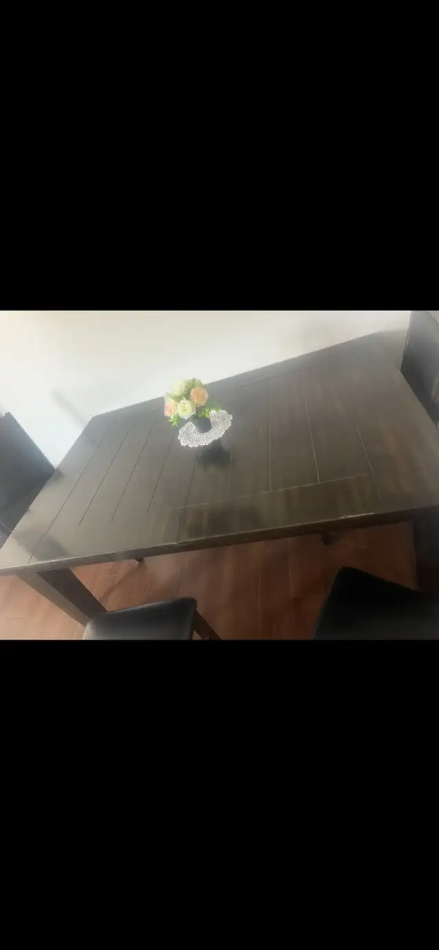 Dining table set555210972647936001
