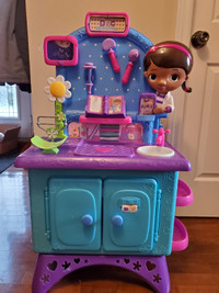 Jouet Doc McStuffins - Centre de consultation