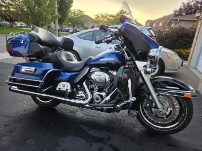 This 2010 Harley Davidson FLHTCU Electra Glide Ultra Classic is in fantastic condition. No marks or...