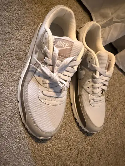 Nike air max (light grey) size 8.5, View more