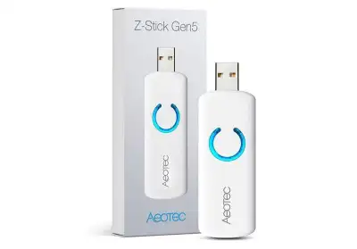 Clé Z Aeotec USB Gen 5 Z-Wave-ZW090-A. Neuf dans sa boite scellée. Seulement 30$.