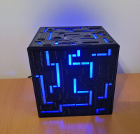 BRAND NEW Cube Decor Lamp with Color Changing LED & Remote