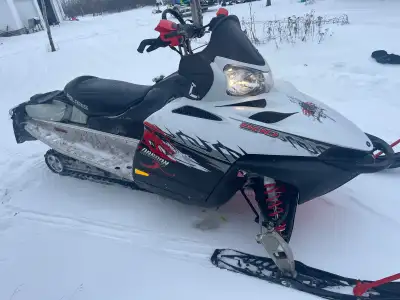 2009 Polaris switchback 800 Electric start (needs new battery I’ve been running without to save weig...