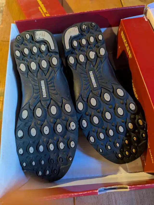 Souliers Nikken avec pesées in Health & Special Needs in Trois-Rivières - Image 3