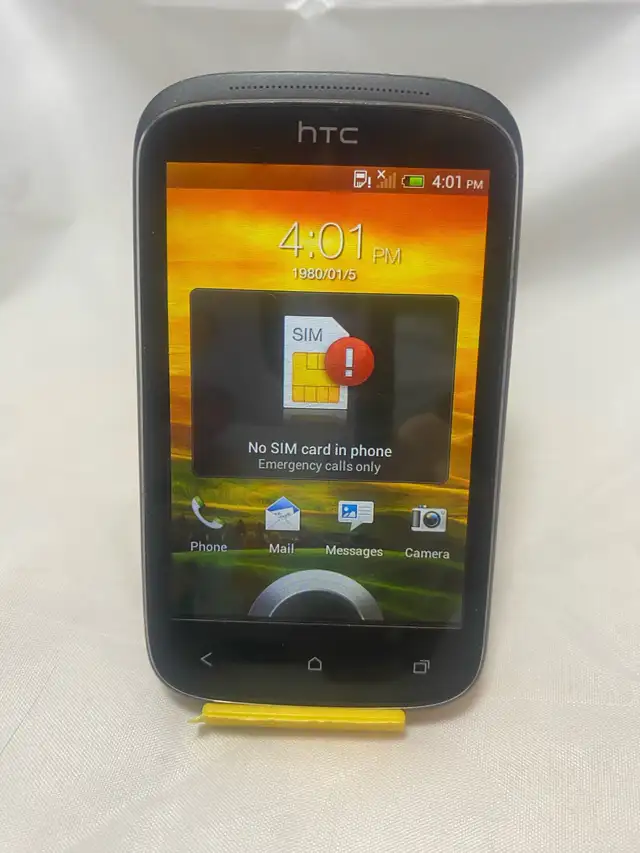 HTC Desire C - Black ( Unlocked ) Smartphone Very Good Condition in Cell Phones in Tricities/Pitt/Maple - Image 2