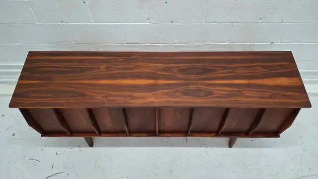 Refinished mid-century modern walnut sideboard (credenza)63005668537603124