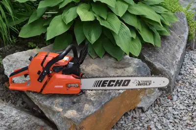 ECHO 18" GAS CHAINSAW  $350, Voir plus