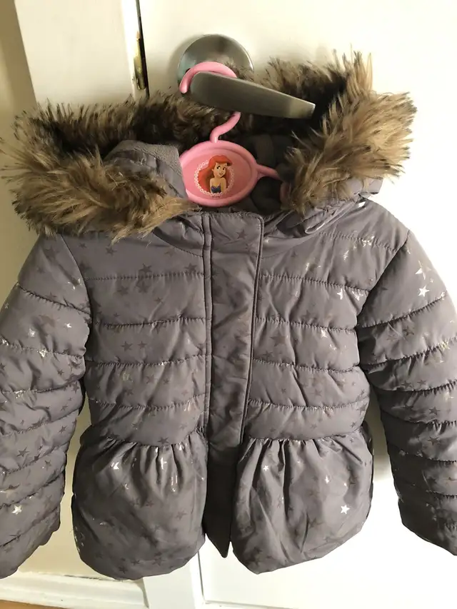 Vêtements pour filles in Kids & Youth in City of Montréal - Image 2