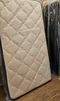 Big Discount. All Size of Mattress on Sale. DON'T MISS IT.