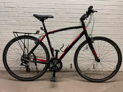 Devinci Milano Hybrid Aluminium Large 5.9-6.1 Like New, View more