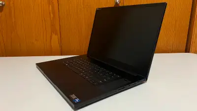 Razer Blade 17, View more